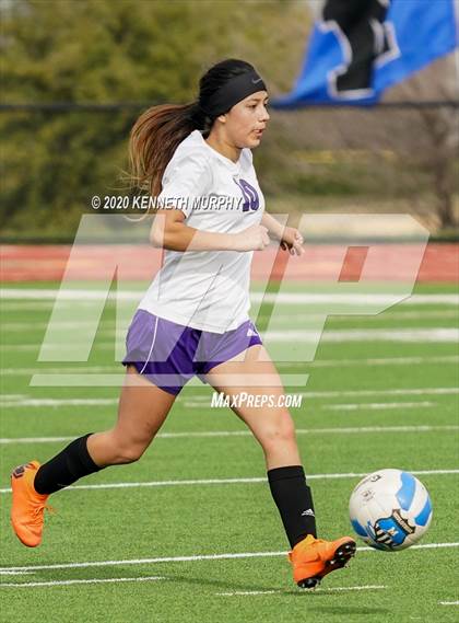 Thumbnail 1 in Midlothian vs. University photogallery.