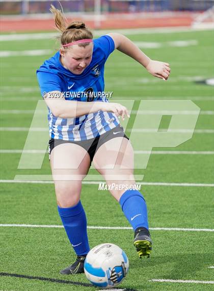 Thumbnail 1 in Midlothian vs. University photogallery.