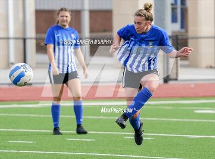 Thumbnail 3 in Midlothian vs. University photogallery.