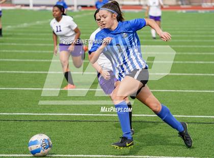 Thumbnail 1 in Midlothian vs. University photogallery.