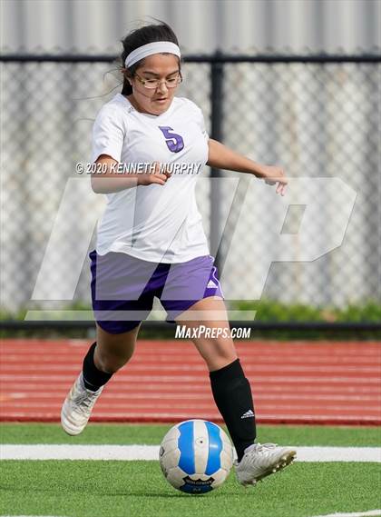Thumbnail 2 in Midlothian vs. University photogallery.