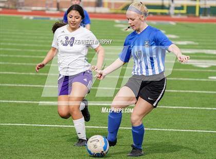 Thumbnail 1 in Midlothian vs. University photogallery.
