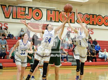 Thumbnail 1 in Irvine vs. El Toro (North South Tournament) photogallery.