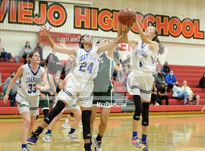 Thumbnail 3 in Irvine vs. El Toro (North South Tournament) photogallery.