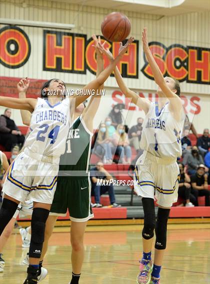 Thumbnail 2 in Irvine vs. El Toro (North South Tournament) photogallery.