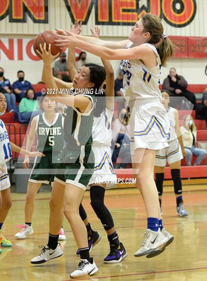 Thumbnail 2 in Irvine vs. El Toro (North South Tournament) photogallery.