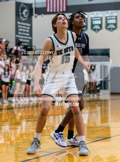 Thumbnail 1 in Piper @ De Soto photogallery.