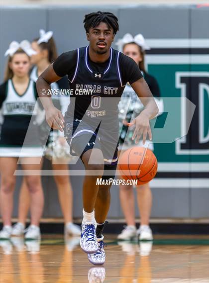 Thumbnail 1 in Piper @ De Soto photogallery.