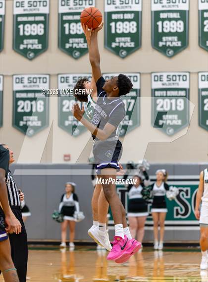 Thumbnail 3 in Piper @ De Soto photogallery.