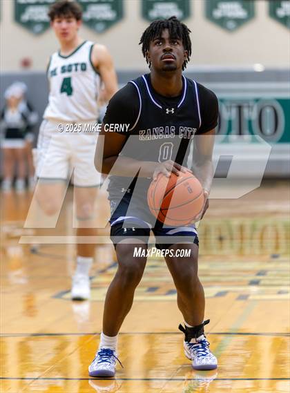 Thumbnail 1 in Piper @ De Soto photogallery.