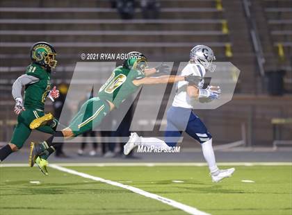 Thumbnail 3 in Chaparral @ Murrieta Mesa photogallery.
