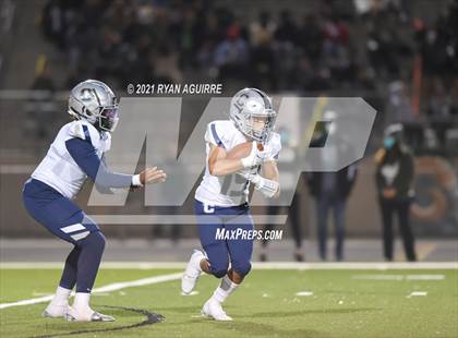 Thumbnail 1 in Chaparral @ Murrieta Mesa photogallery.
