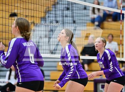 Thumbnail 3 in Green Mountain vs Arvada West photogallery.