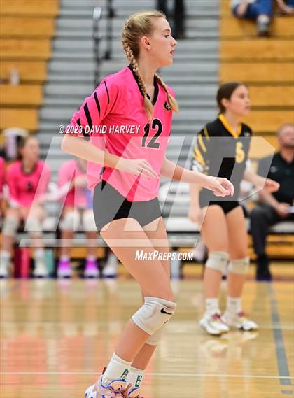 Thumbnail 2 in Green Mountain vs Arvada West photogallery.