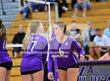 Thumbnail 3 in Green Mountain vs Arvada West photogallery.