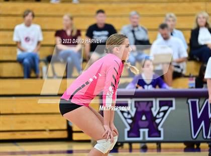 Thumbnail 3 in Green Mountain vs Arvada West photogallery.