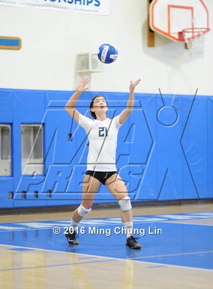 Thumbnail 2 in Mira Costa @ Santa Margarita photogallery.