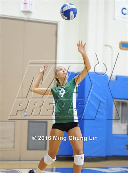 Thumbnail 1 in Mira Costa @ Santa Margarita photogallery.