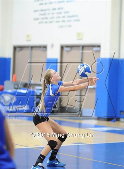 Thumbnail 1 in Mira Costa @ Santa Margarita photogallery.