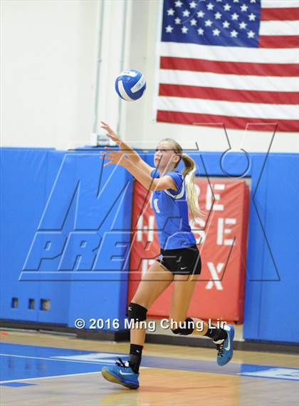 Thumbnail 2 in Mira Costa @ Santa Margarita photogallery.