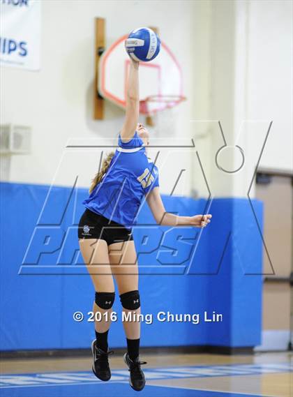 Thumbnail 2 in Mira Costa @ Santa Margarita photogallery.