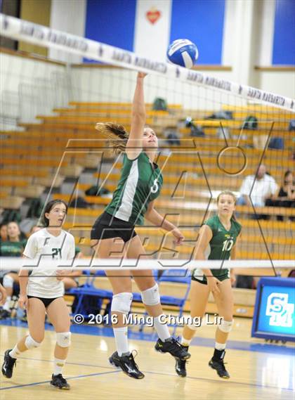 Thumbnail 3 in Mira Costa @ Santa Margarita photogallery.