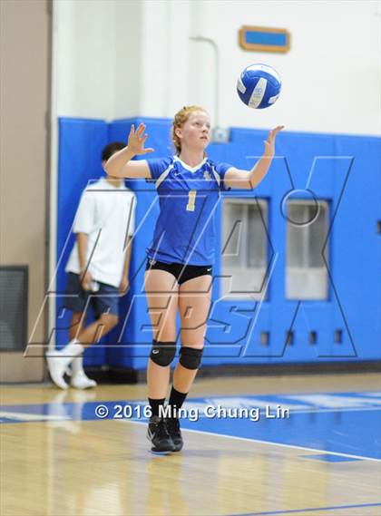 Thumbnail 1 in Mira Costa @ Santa Margarita photogallery.
