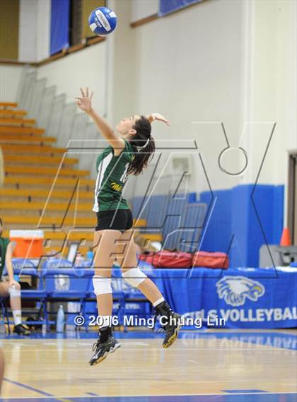 Thumbnail 2 in Mira Costa @ Santa Margarita photogallery.