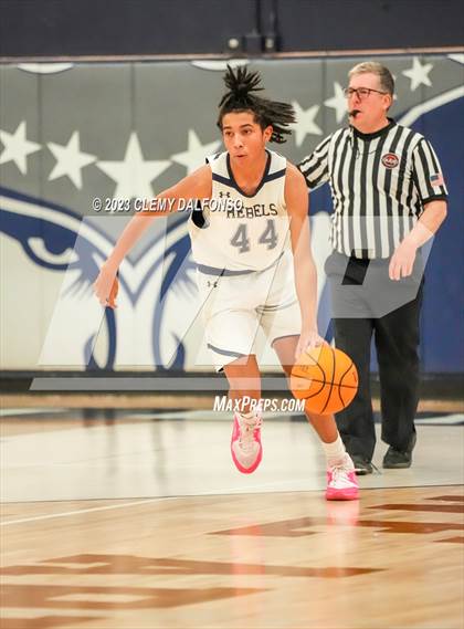 Thumbnail 1 in Mullen @ Columbine photogallery.
