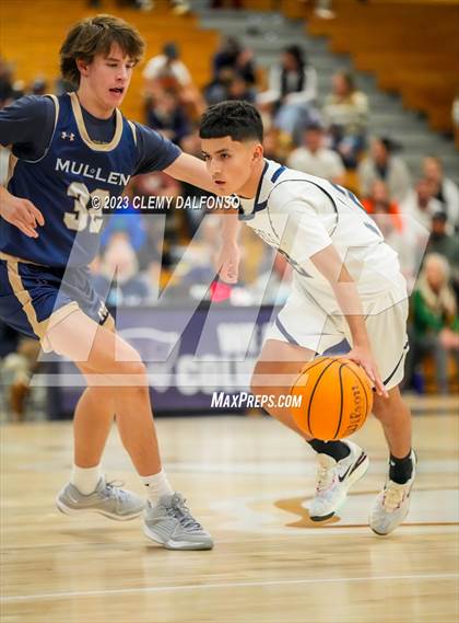 Thumbnail 3 in Mullen @ Columbine photogallery.