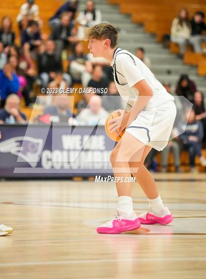 Thumbnail 1 in Mullen @ Columbine photogallery.