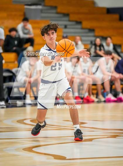 Thumbnail 1 in Mullen @ Columbine photogallery.