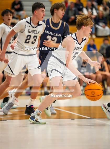 Thumbnail 1 in Mullen @ Columbine photogallery.