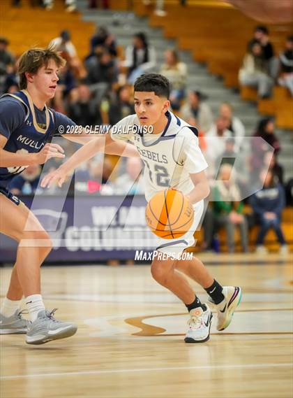 Thumbnail 2 in Mullen @ Columbine photogallery.