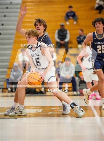 Thumbnail 1 in Mullen @ Columbine photogallery.