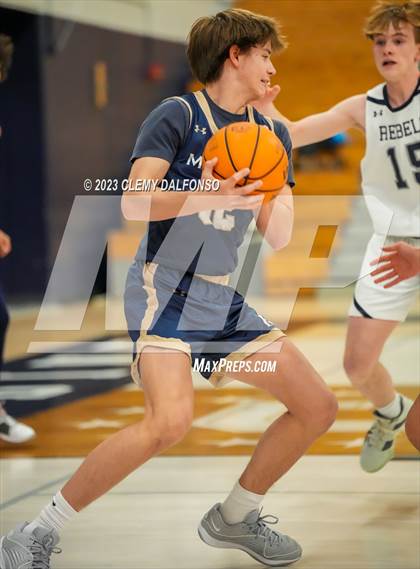 Thumbnail 2 in Mullen @ Columbine photogallery.