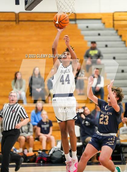 Thumbnail 2 in Mullen @ Columbine photogallery.