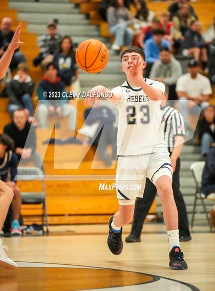Thumbnail 1 in Mullen @ Columbine photogallery.