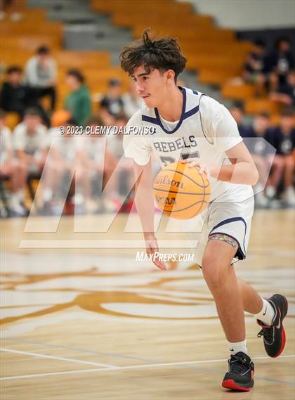 Thumbnail 3 in Mullen @ Columbine photogallery.