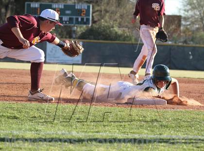 Thumbnail 1 in JV: Salpointe Catholic @ Canyon del Oro photogallery.