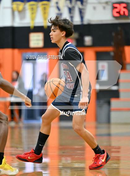 Thumbnail 2 in JV: Union Mine vs. Roseville (Tiger Classic) photogallery.