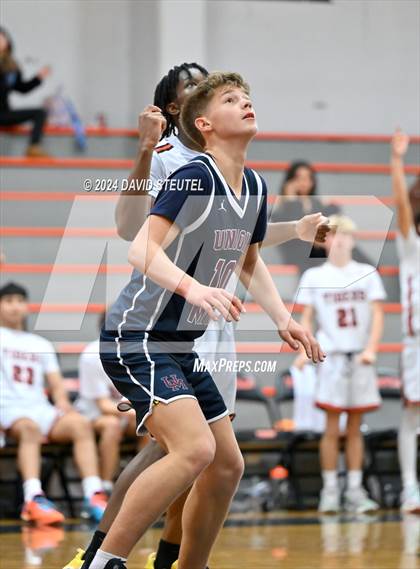 Thumbnail 3 in JV: Union Mine vs. Roseville (Tiger Classic) photogallery.