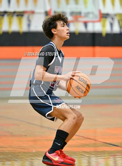 Thumbnail 1 in JV: Union Mine vs. Roseville (Tiger Classic) photogallery.