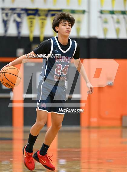 Thumbnail 3 in JV: Union Mine vs. Roseville (Tiger Classic) photogallery.