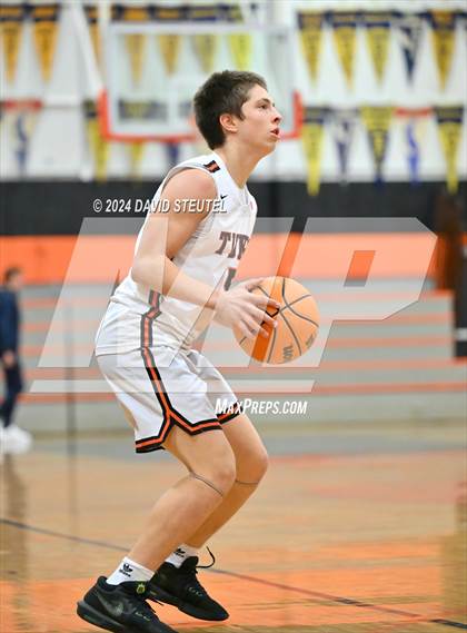 Thumbnail 2 in JV: Union Mine vs. Roseville (Tiger Classic) photogallery.