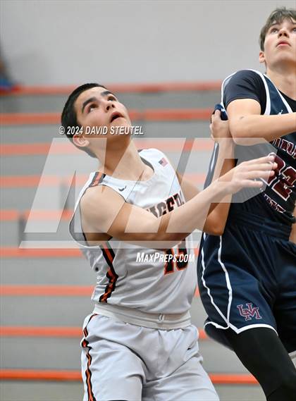 Thumbnail 1 in JV: Union Mine vs. Roseville (Tiger Classic) photogallery.