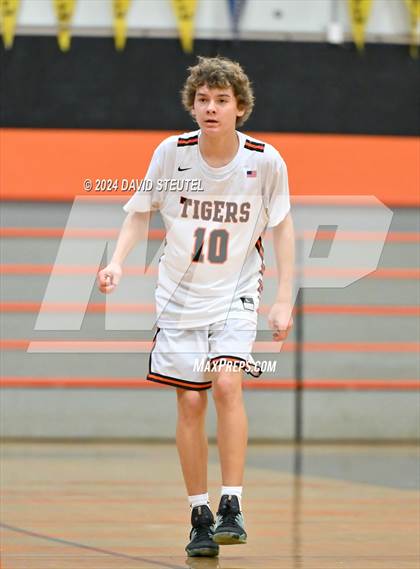 Thumbnail 1 in JV: Union Mine vs. Roseville (Tiger Classic) photogallery.