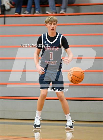 Thumbnail 3 in JV: Union Mine vs. Roseville (Tiger Classic) photogallery.
