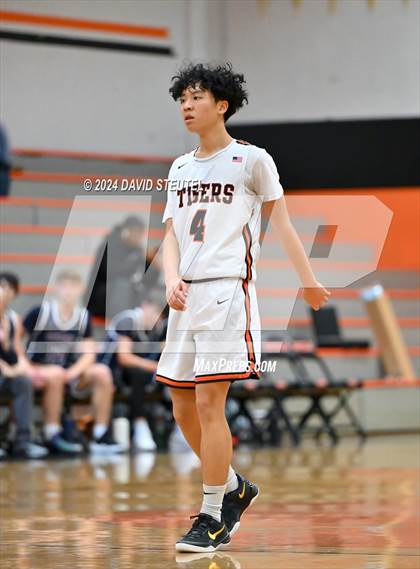 Thumbnail 1 in JV: Union Mine vs. Roseville (Tiger Classic) photogallery.