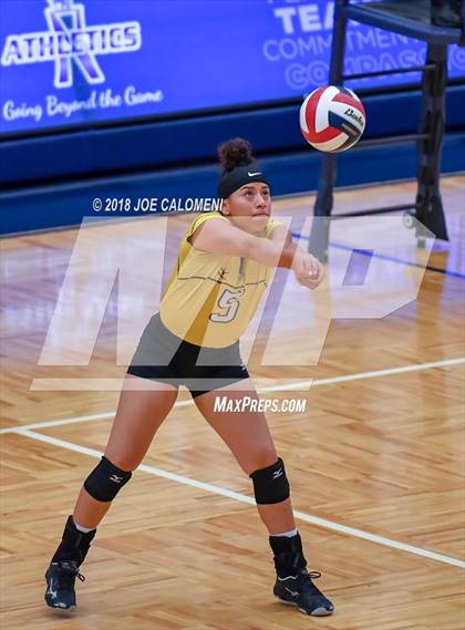 Thumbnail 1 in Brandeis vs Brennan photogallery.